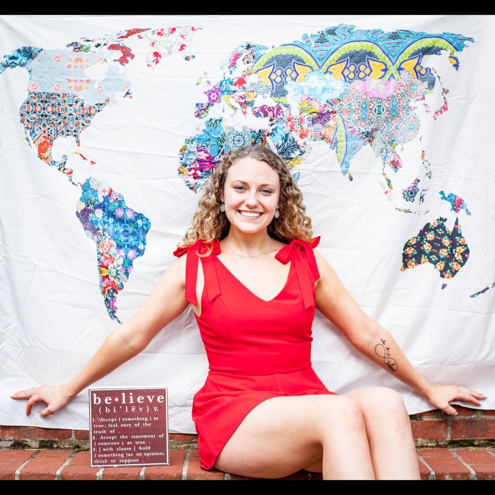 Meet your Posher, Gabby